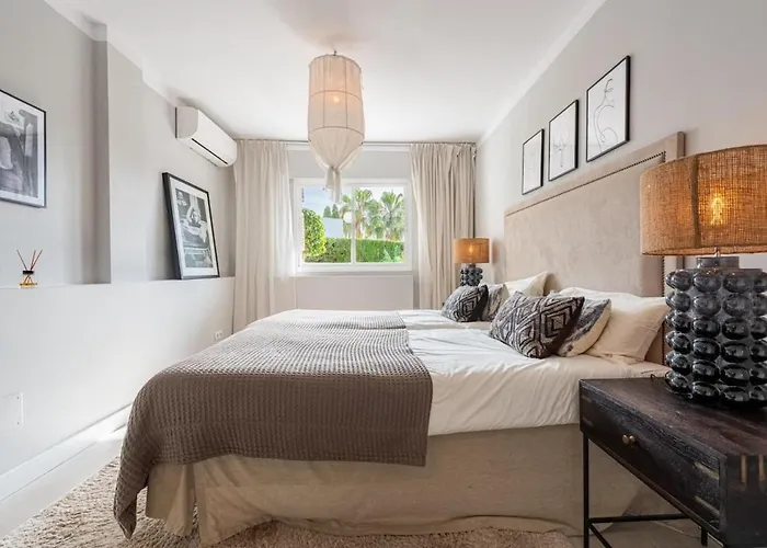Modern Ground Floor With Private Garden In Nueva Andalucia Apartment Marbella
