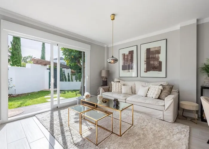 Apartment Modern Ground Floor With Private Garden In Nueva Andalucia Marbella
