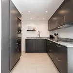 Apartment Modern Ground Floor With Private Garden In Nueva Andalucia Marbella